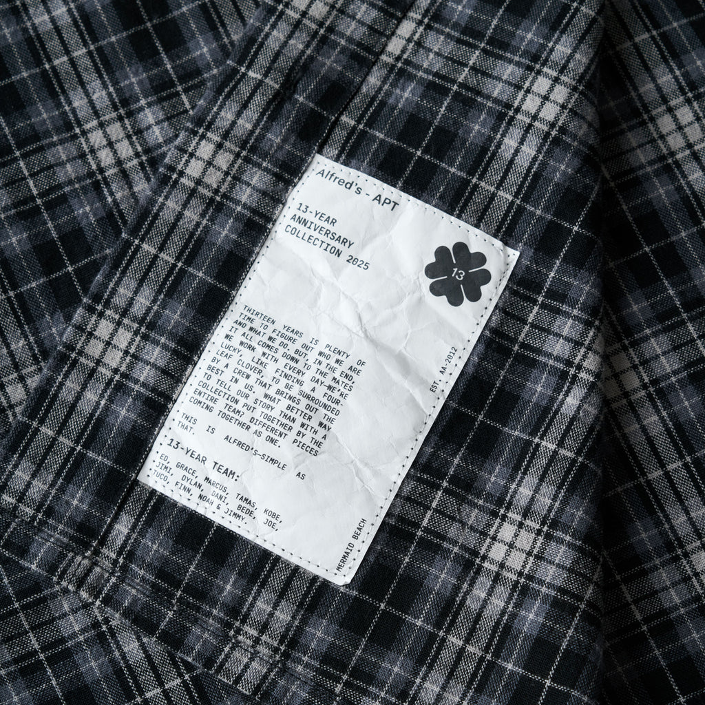 Team Button Down 536 - Black