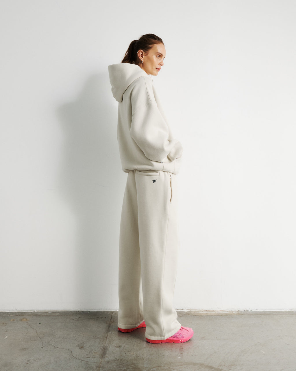 TV Field Sweatpant - Bone