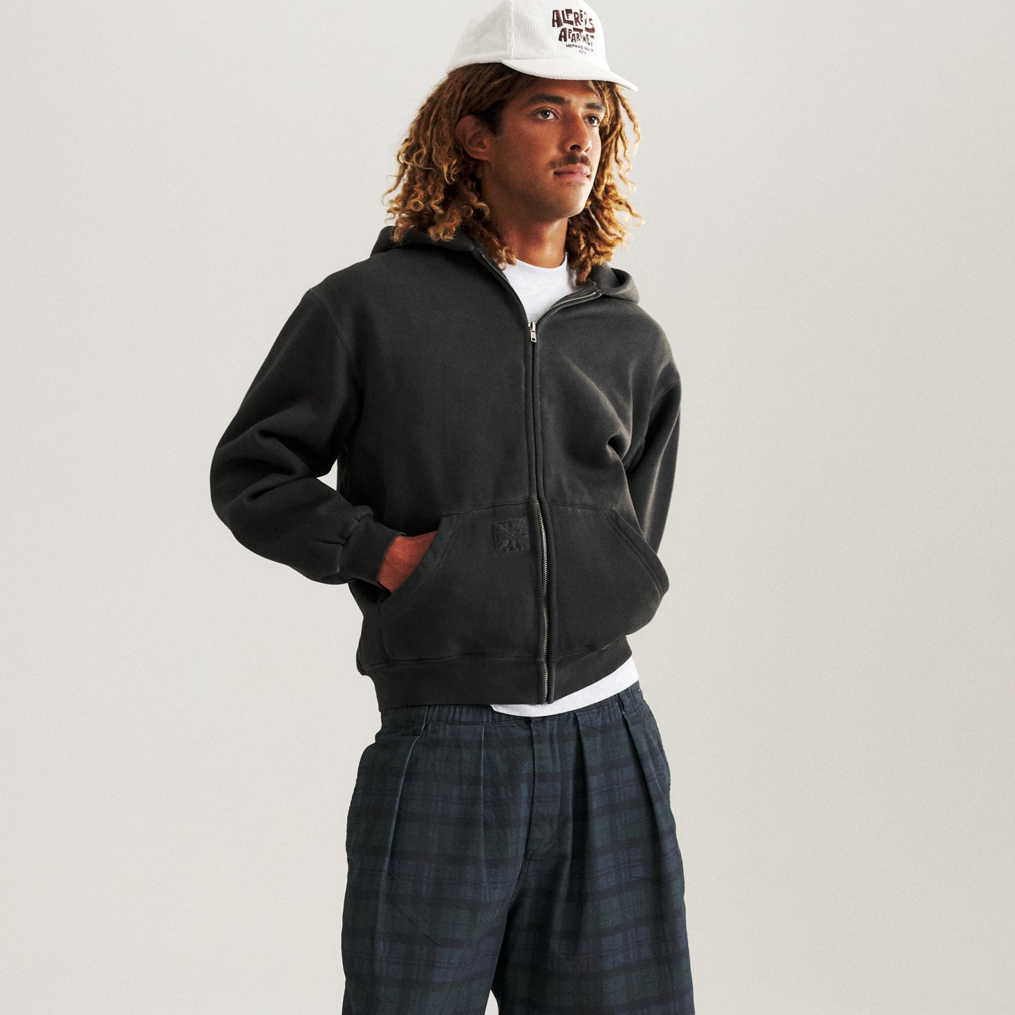 Team Zip Hood 542 - Washed Black